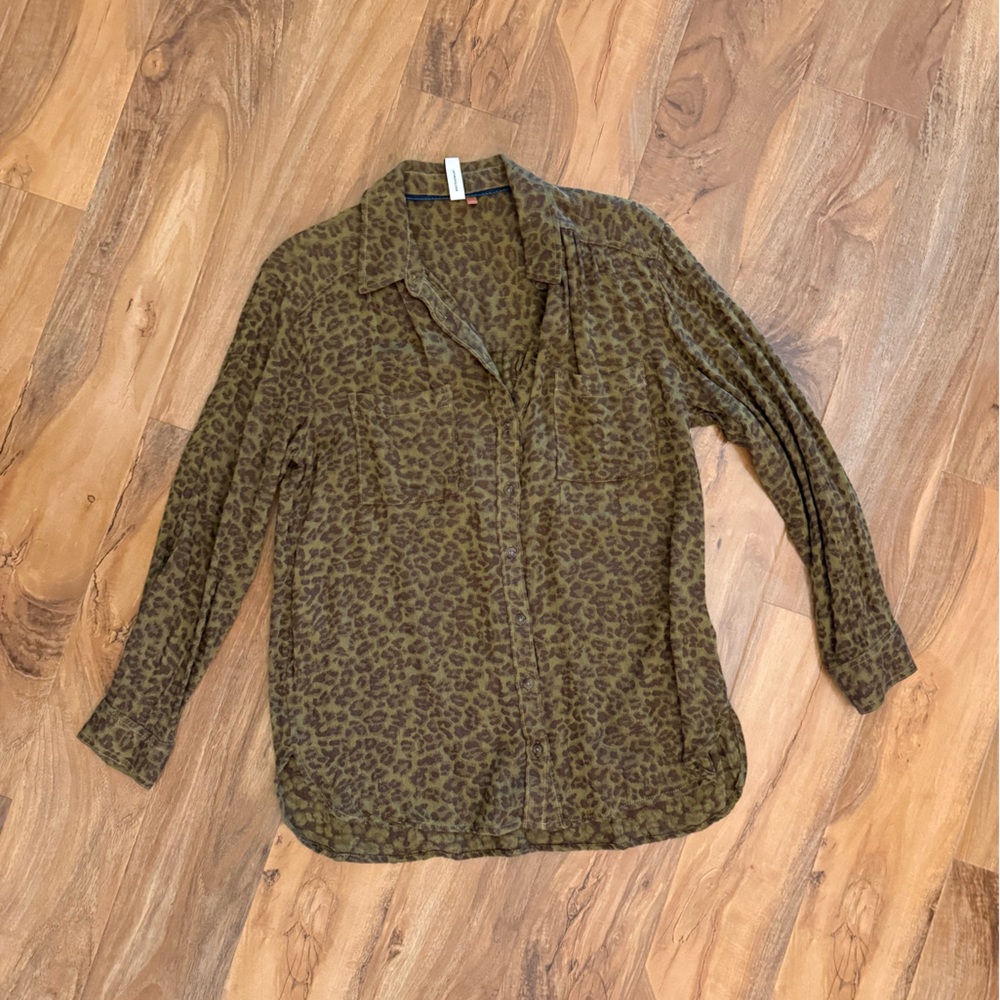 Anthropologie Pilcro Leopard Patterned Blouse